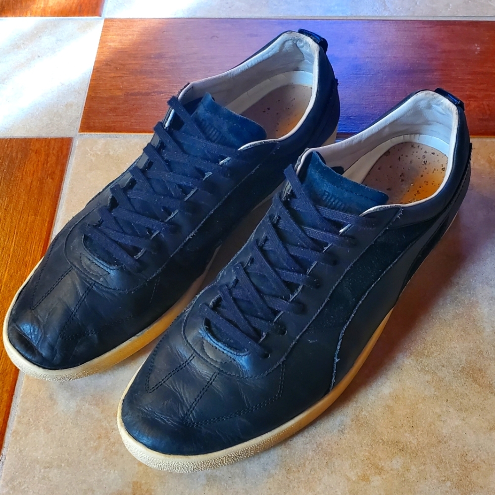 PUMA SNEAKERS